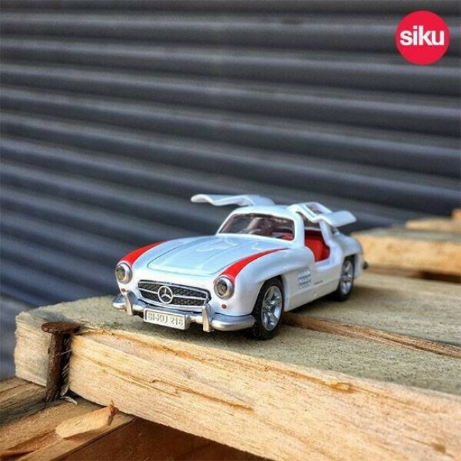 SIKU ΑΥΤΟΚΙΝΗΤΑΚΙ MERCEDES 300SL ΑΣΠΡΟ SIKU ΑΥΤΟΚΙΝΗΤΑΚΙ MERCEDES 300SL ΑΣΠΡΟ
