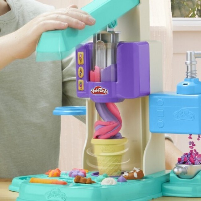 PLAY-DOH RAINBOW SWIRL ICE CREAM PLAYSET PLAY-DOH RAINBOW SWIRL ICE CREAM PLAYSET