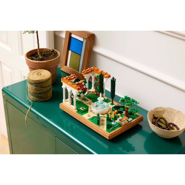 LEGO ICONS ΚΗΠΟΣ ΜΕ ΣΙΝΤΡΙΒΑΝΙ (10359) LEGO ICONS ΚΗΠΟΣ ΜΕ ΣΙΝΤΡΙΒΑΝΙ (10359)