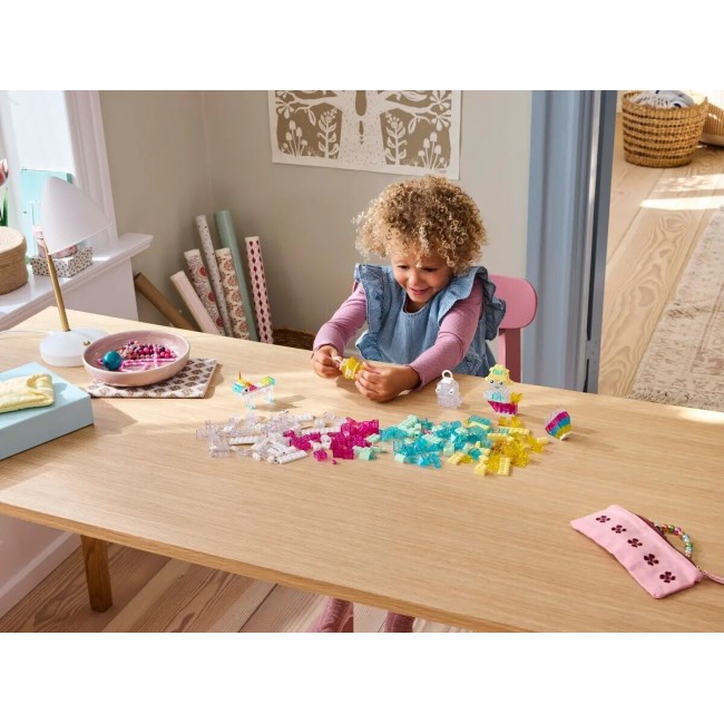LEGO CLASSIC ΜΑΓΙΚΟ ΔΙΑΦΑΝΕΣ ΚΟΥΤΙ (11040) LEGO CLASSIC ΜΑΓΙΚΟ ΔΙΑΦΑΝΕΣ ΚΟΥΤΙ (11040)