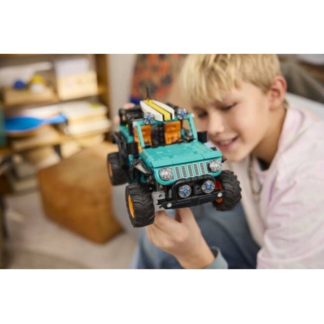 LEGO TECHNIC JEEP WRANGLER RUBICON SUV 42227 LEGO TECHNIC JEEP WRANGLER RUBICON SUV 42227