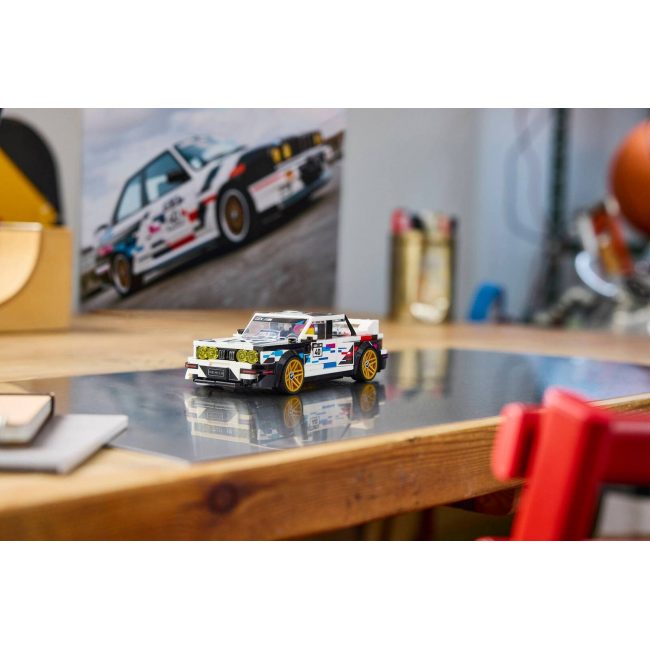 LEGO SPEED CHAMPIONS BMW M3 E30 (77263) LEGO SPEED CHAMPIONS BMW M3 E30 (77263)