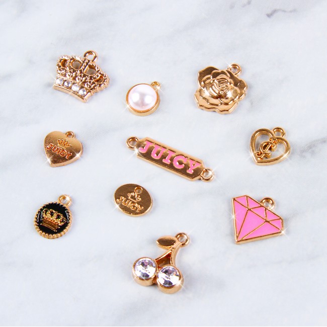 MAKE IT REAL JUICY COUTURE CHAINS AND CHARMS MAKE IT REAL JUICY COUTURE CHAINS AND CHARMS