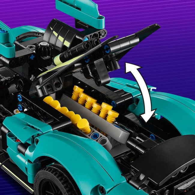 LEGO TECHNIC ASTON MARTIN VALKYRIE (42208) LEGO TECHNIC ASTON MARTIN VALKYRIE (42208)