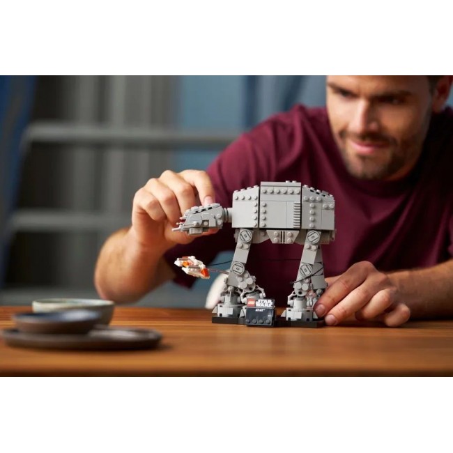 LEGO STAR WARS AT-AT (75440) LEGO STAR WARS AT-AT (75440)