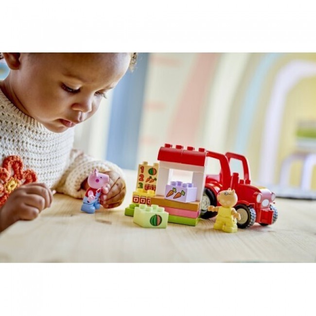 LEGO DUPLO TRACTOR AND MARKET LEGO DUPLO TRACTOR AND MARKET