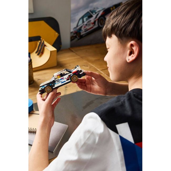 LEGO SPEED CHAMPIONS BMW M3 E30 (77263) LEGO SPEED CHAMPIONS BMW M3 E30 (77263)