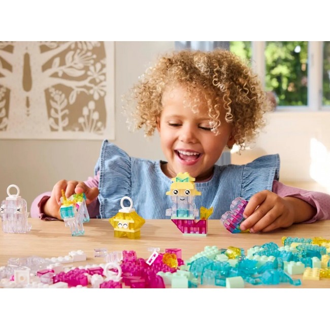 LEGO CLASSIC ΜΑΓΙΚΟ ΔΙΑΦΑΝΕΣ ΚΟΥΤΙ (11040) LEGO CLASSIC ΜΑΓΙΚΟ ΔΙΑΦΑΝΕΣ ΚΟΥΤΙ (11040)