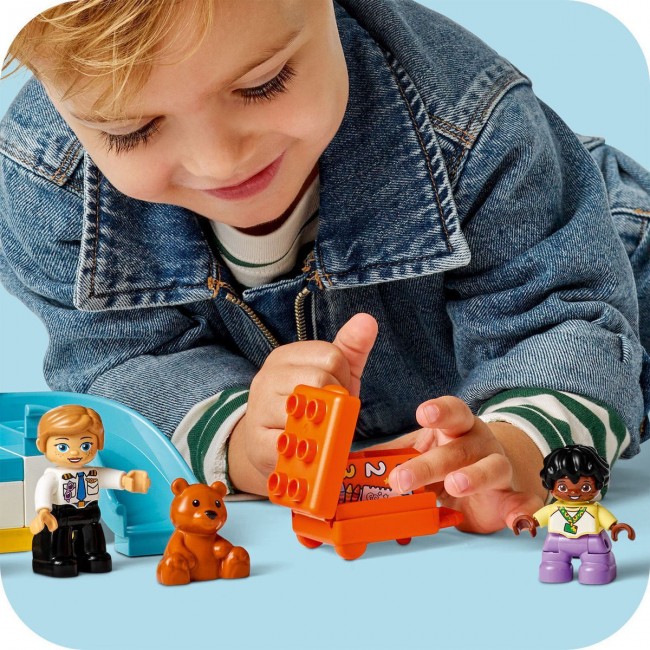 LEGO DUPLO TOWN ΠΡΩΤΗ ΦΟΡΑ ΣΤΟ ΑΕΡΟΔΡΟΜΙΟ LEGO DUPLO TOWN ΠΡΩΤΗ ΦΟΡΑ ΣΤΟ ΑΕΡΟΔΡΟΜΙΟ