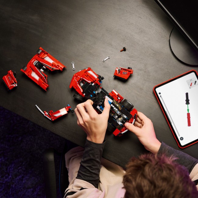 LEGO TECHNIC FERRARI FXX K (42212) LEGO TECHNIC FERRARI FXX K (42212)