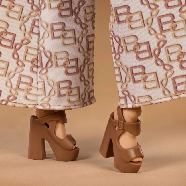 BARBIE BASICS ΚΟΥΚΛΑ ΞΑΝΘΙΑ ΣΓΟΥΡΑ ΜΑΛΛΙΑ (JJΧ26) BARBIE BASICS ΚΟΥΚΛΑ ΞΑΝΘΙΑ ΣΓΟΥΡΑ ΜΑΛΛΙΑ (JJΧ26)
