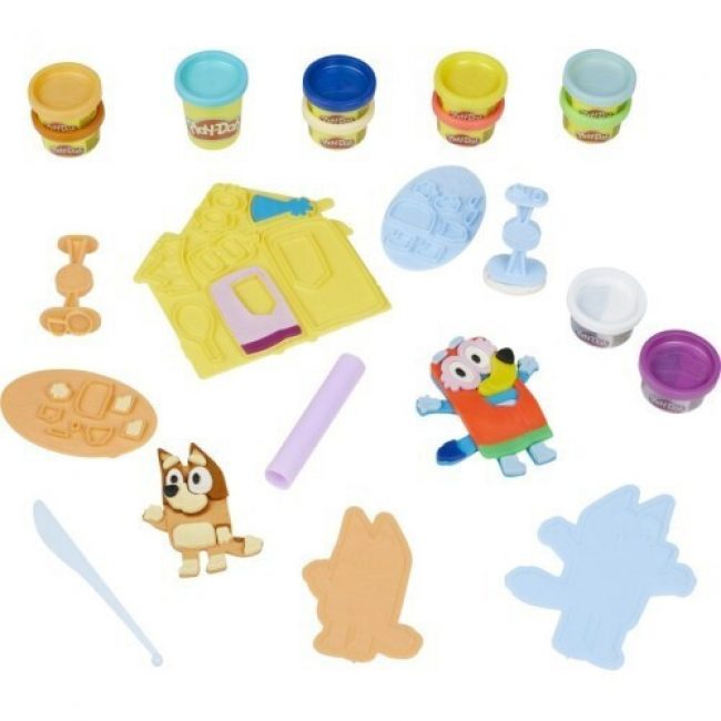 PLAY DOH BLUEY MAKE AND MASH COSTUMES PLAYSET PLAY DOH BLUEY MAKE AND MASH COSTUMES PLAYSET