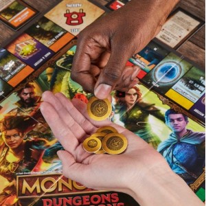 MONOPOLY DUNGEONS AND DRAGONS HONOR AMONG THIEVES ENGLISH EDITION MONOPOLY DUNGEONS AND DRAGONS HONOR AMONG THIEVES ENGLISH EDITION