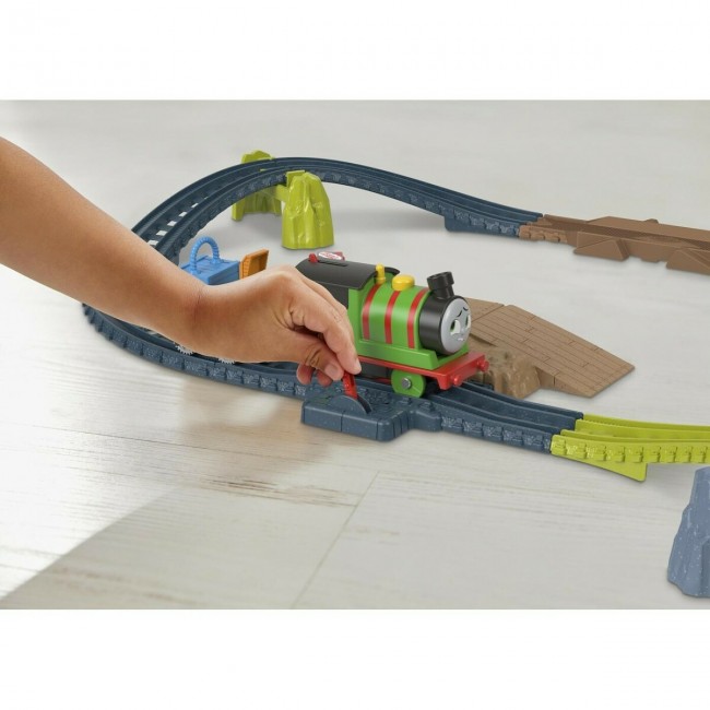 THOMAS AND FRIENDS PERCYS PACKAGE ROUNDUP