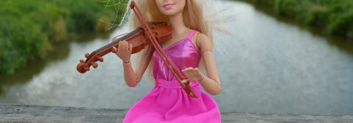 Η ιστορία της Barbie, της κούκλας που αγαπησαν τα παιδιά σε ολο τον κόσμο!