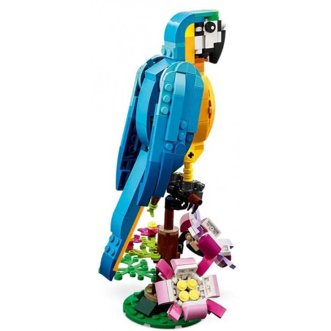 LEGO CREATOR EXOTIC PARROT LEGO CREATOR EXOTIC PARROT