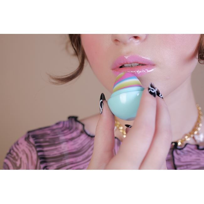 LUKKY LIP BALM ΣΕ ΒΑΖΑΚΙ ΑΥΓΟ ΔΙΑΦΟΡΑ ΧΡΩΜΑΤΑ LUKKY LIP BALM ΣΕ ΒΑΖΑΚΙ ΑΥΓΟ ΔΙΑΦΟΡΑ ΧΡΩΜΑΤΑ