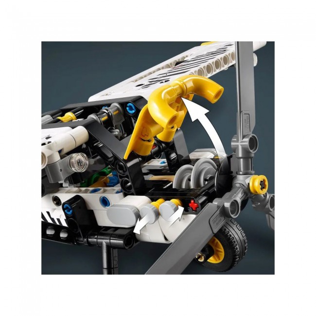 LEGO TECHNIC BUSH PLANE LEGO TECHNIC BUSH PLANE