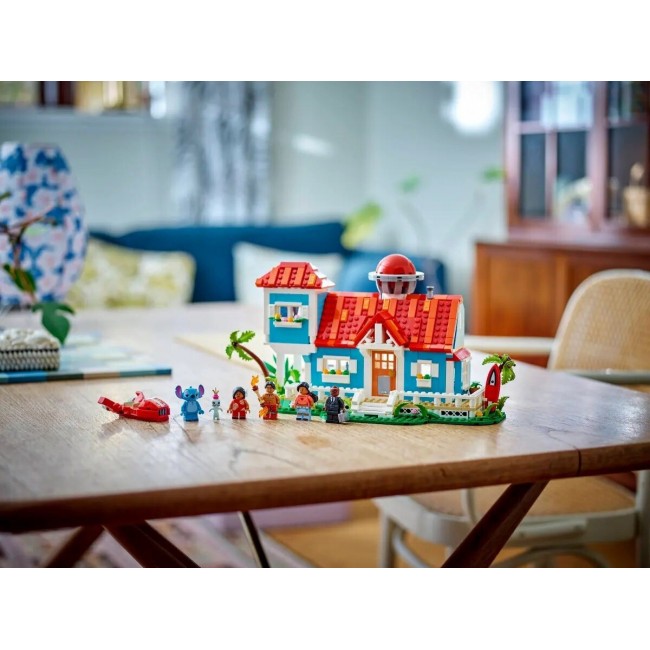 LEGO DISNEY - LILO AND STITCH BEACH HOUSE (43268) LEGO DISNEY - LILO AND STITCH BEACH HOUSE (43268)