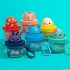 SQUISHMALLOWS BLIND SLIME ΜΠΡΕΛΟΚ ΜΕ TOPPER ΣΕ ΒΑΖΑΚΙ ΔΙΑΦΟΡΑ ΣΧΕΔΙΑ 1 ΤΕΜΑΧΙΟ SQUISHMALLOWS BLIND SLIME ΜΠΡΕΛΟΚ ΜΕ TOPPER ΣΕ ΒΑΖΑΚΙ ΔΙΑΦΟΡΑ ΣΧΕΔΙΑ 1 ΤΕΜΑΧΙΟ