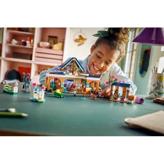 LEGO FRIENDS ΣΤΑΒΛΟΣ ΑΛΟΓΩΝ ΚΑΙ ΣΧΟΛΗ ΙΠΠΑΣΙΑΣ (42688) LEGO FRIENDS ΣΤΑΒΛΟΣ ΑΛΟΓΩΝ ΚΑΙ ΣΧΟΛΗ ΙΠΠΑΣΙΑΣ (42688)