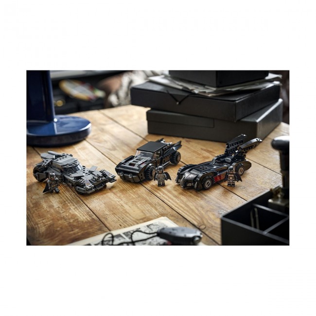 LEGO DC BATMAN THE BATMAN BATMOBILE 76332 LEGO DC BATMAN THE BATMAN BATMOBILE 76332